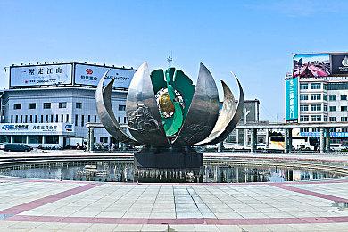 《艾尔登法环》在线人数峰值86万+ 比黑魂+只狼2倍还多